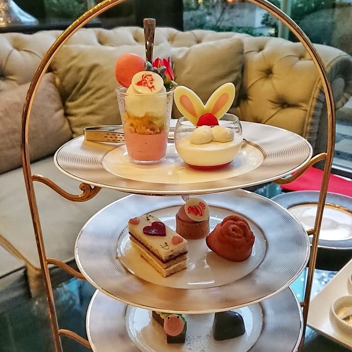 Alice's Sweet Afternoon Tea