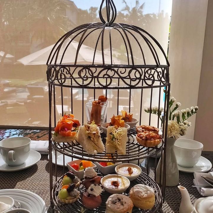 UR High Tea - Signature Edition