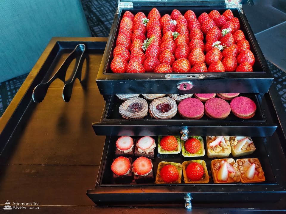 อีกภาพ ชัด ๆ ชิ้นที่ไม่ได้เลือกคือที่เหมือน cookie สีชมพูค่ะ