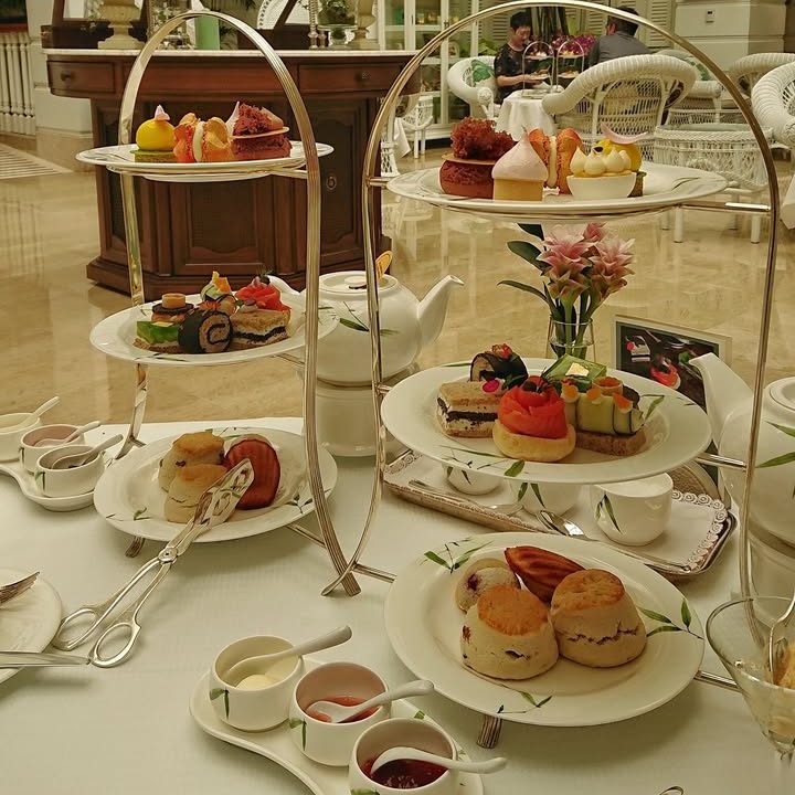 Western Afternoon Tea Set