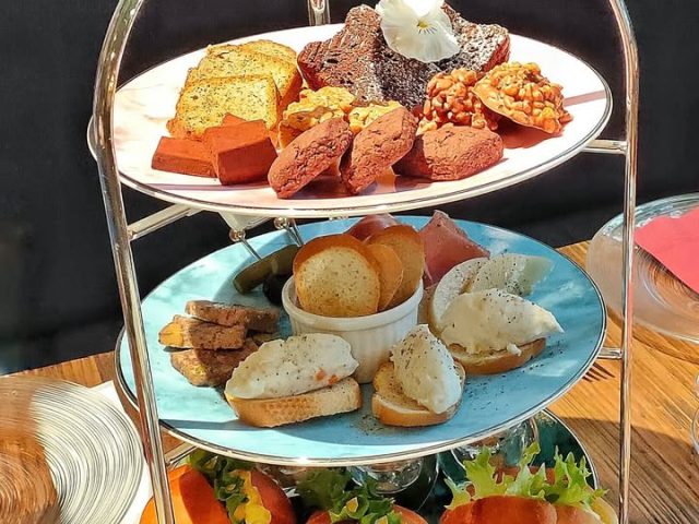 Afternoon Tea Set @Bistro Favori Daikanyama