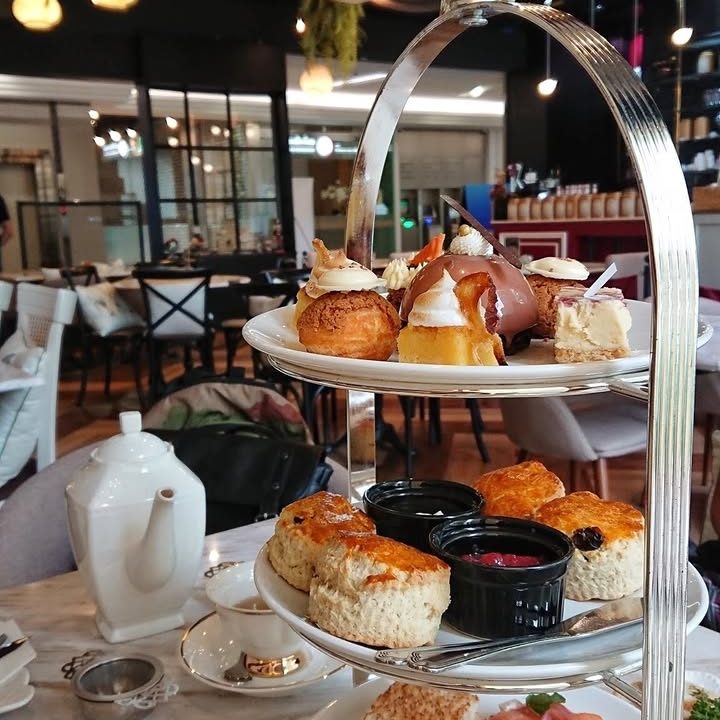 Traditional Afternoon Tea Set