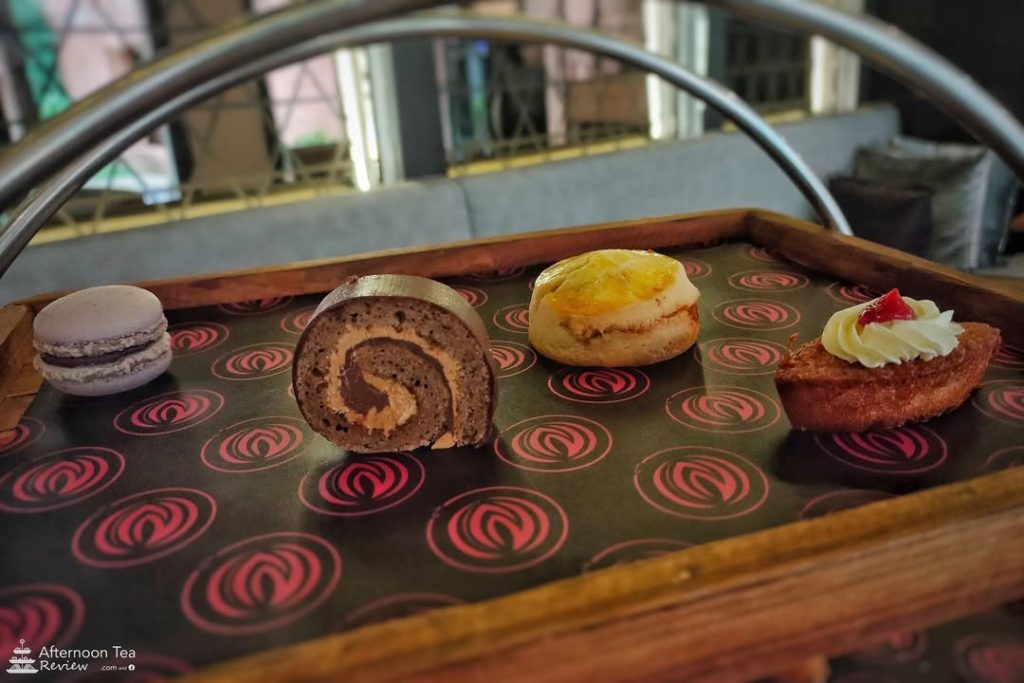 สุดท้าย ชั้นบน ทำไม scone มาเนียนอยู่ตรงนี้กันล่ะ 😱