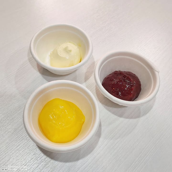 3 สิ่งกินกับ Scones