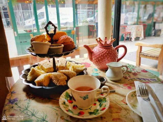 Afternoon Tea, for one @Tea & Sympathy