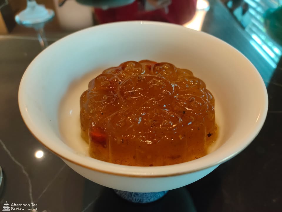 คอร์ส 4 อันนี้สำหรับแชร์กัน 2 คนนะคะ ซึ่งตอนแรกไม่รู้ กินไปคนเดียวเกือบหมดเลย (แปลว่าก็ไม่แย่ค่ะ 55555)