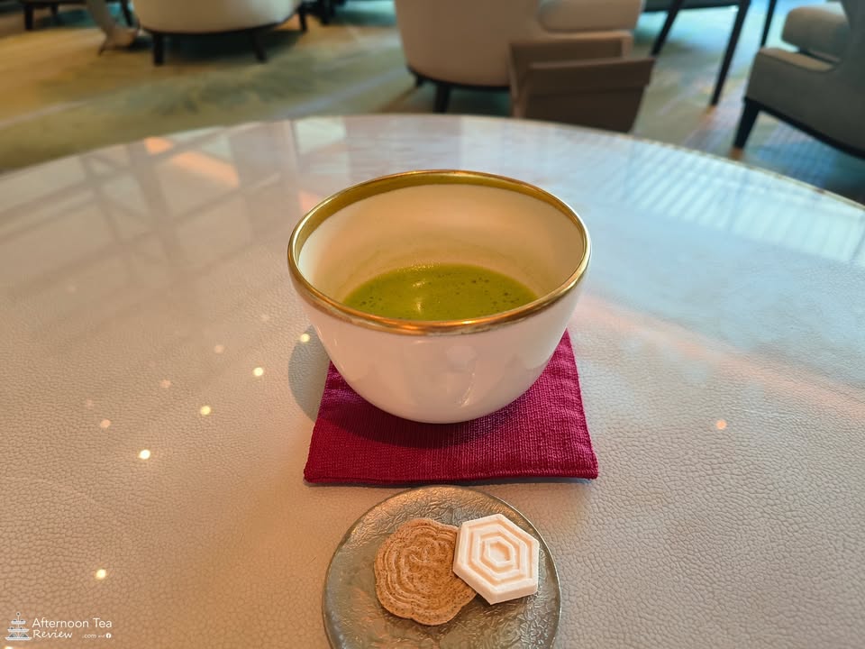 Matcha ในถ้วยที่ร้านภูมิใจเสนอ